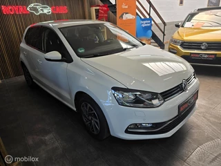 Volkswagen Polo Volkswagen Polo 1.0 TSI SOUND / Navigatie / Climate/ Garantie - afbeelding nr 6