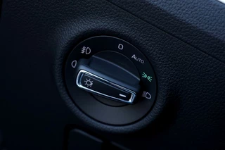 Škoda Superb Škoda Superb Combi 1.4 TSI iV Business Edition - 218 pk **Carplay / Led / Navi - afbeelding nr 31