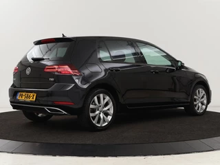 Volkswagen Golf Volkswagen Golf 1.0 TSI Highline | Full LED | Virtual Cockpit |  Carplay | Adaptive cruise | Navigatie | Climate control | Parkeerhulp | Sportstoelen - afbeelding nr 27