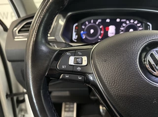 Volkswagen Tiguan Volkswagen Tiguan 1.5 TSI R-Line Bns+ | PANO | CAMERA | TREKHAAK | NAVI - afbeelding nr 30