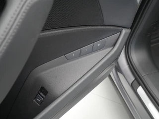 Audi e-tron Trekhaak Panoramadak Lederen bekleding Luchtvering - afbeelding nr 20