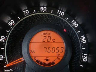 Toyota Aygo Toyota Aygo 1.0 VVT-i x-play, Camera! Carplay! Apk 3-2026! Zondag OPEN! - afbeelding nr 13