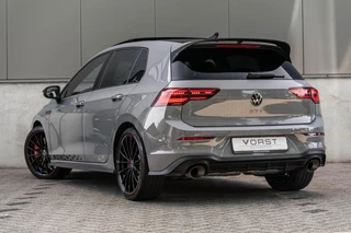 Volkswagen Golf Volkswagen Golf 2.0 TSI GTI Clubsport 45 Jahre Akra Pano DSG - afbeelding nr 4