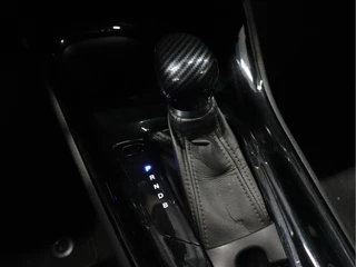 Toyota C-HR [CRUISE CONTROL, CAMERA, BLUETOOTH VERBINDING, STOELVERWARMING, JBL AUDIOINSTALLATIE, MULTIFUNCTIONEEL STUURWIEL, NIEUWSTAAT] - afbeelding nr 16