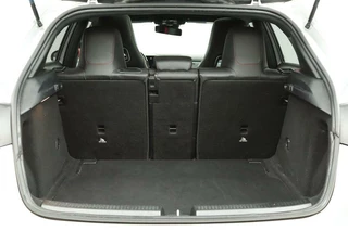 Mercedes-Benz A-Klasse Mercedes Aklasse 200 Widescreen AMG Leder Pano Velgen 163pk - afbeelding nr 38