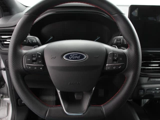 Ford Focus Ford Focus Wagon 1.0 125pk Hybrid Automaat ST Navigatie Climate control cruise control Carplay LM velgen Parkeersensoren Led Matrix koplampen - afbeelding nr 16
