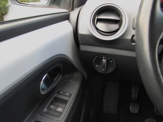 Volkswagen up! Volkswagen up! 1.0 Active 5drs. Clima | Apps - afbeelding nr 27