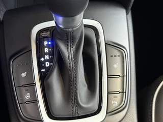 Hyundai Kona Hyundai Kona 1.6 GDI HEV Navi | Uniek weinig kilometer - afbeelding nr 22