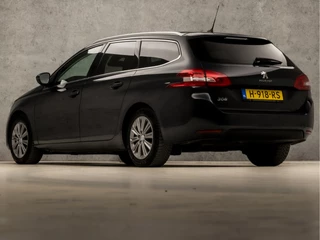 Peugeot 308 Peugeot 308 SW 1.2 PureTech Sport Automaat (PANORAMADAK, APPLE CARPLAY, GROOT. NAVI, 360 CAMERA, SPORTSTOELEN, GETINT GLAS, CRUISE, NIEUWE APK, NIEUWSTAAT) - afbeelding nr 3