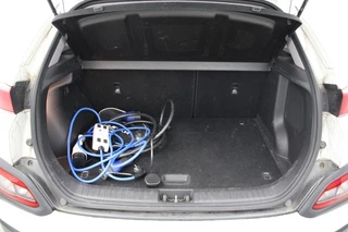 Hyundai Kona Hyundai Kona Electric Fashion 64 kWh - Carplay, Camera, Cruise, SOH 90% - afbeelding nr 9