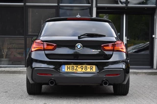 BMW 1 Serie BMW 1-serie M140i xDrive High Executive Pano Camera H/K Leder Elekstoel - afbeelding nr 6