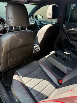 Volkswagen Golf Volkswagen GOLF 2.0 TSI GTI TCR|Pano|Akrapovic|Dynaudio|Leer|dodehoek|Carplay - afbeelding nr 37