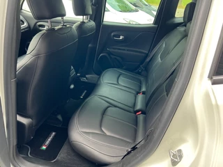 Jeep Renegade Jeep Renegade 1.3T-E LIMITED - afbeelding nr 19