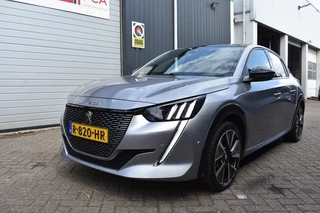Peugeot e-208 Peugeot e-208 EV GT PACK 50 KWH - afbeelding nr 1