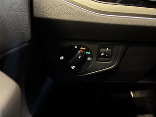 Volkswagen Polo Volkswagen Polo 1.0 TSI Move AUT 70kW Navigatie Apple Carplay/ Android Auto Camera Parkeersensoren Adaptive Cruise Control Stoelverwarming Virtual Cockpit Climate Control - afbeelding nr 26