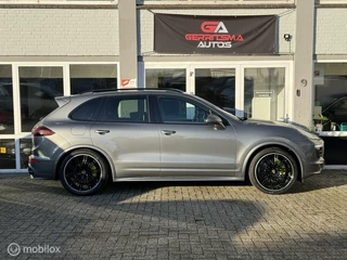 Porsche Cayenne Porsche Cayenne 3.0 S E-Hybrid GTS pakket - afbeelding nr 6