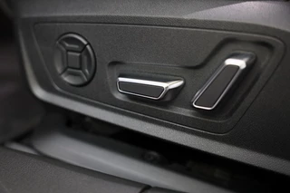 Audi A6 Audi A6 Avant 55 TFSI e Quattro S6 Look / Head Up / Memory / Leder / Elek Stoelen / Acc / F1 / Lane Assist / Open Pano / Pdc / 20 - afbeelding nr 12