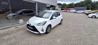 Toyota Yaris Toyota Yaris 1.5 Hybride Dynamic NLauto | All-in | dealeronderhouden - afbeelding nr 1