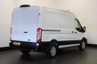 Ford Transit Ford Transit 2.0 TDCI L2H2 EURO 6 - Airco - Cruise - PDC - €14.900,- Excl. - afbeelding nr 2