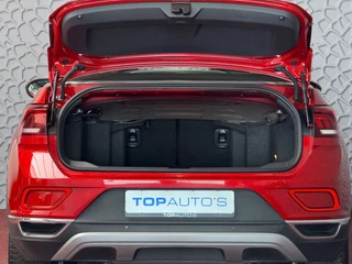Volkswagen T-Roc Volkswagen T-Roc Cabrio TSI VIR.COCKPIT CARPLAY NAVI IQ.LED STOEL/STUUR.VERW DAB ADAP.CRUISE 05/2024 