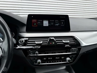 BMW 5 Serie BMW 5-serie 520d High Executive Sport Line Schuifdak HUD Rondomzicht Camera Leder Apple CarPlay LED Stoelverwarming - afbeelding nr 18