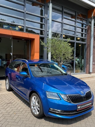 Ĺ koda Octavia 1.0 TSI GREENTECH AMBITION BUSINESS/NL-AUTO/AUTOMAAT/STOELVERW