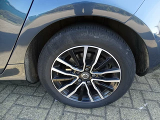 Volvo V40 Volvo V40 1.5 T2 Polar+ automaat  Virtual cockpit / Carplay - afbeelding nr 30