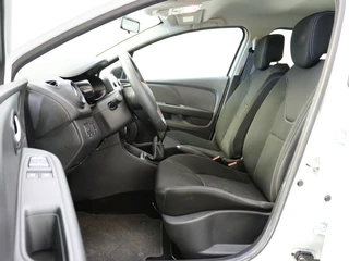 Renault Clio Renault Clio 0.9 TCe Life | Cruise Control | Airco | Radio | - afbeelding nr 14