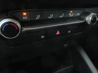 Mazda 3 Mazda 3 2.0 e-SkyActiv-G M Hybrid 122 PK, Full LED / Carplay + Android Auto / Adaptive Cruise / Navigatie - afbeelding nr 15