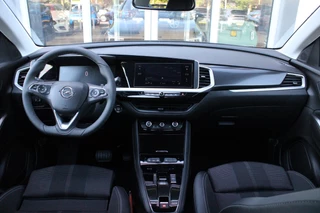 Opel Grandland Opel Grandland 1.2 Turbo 136PK AUTOMAAT Hybrid GS | BLACK PACK | STOEL/STUUR VERWARMING | NAVIGATIE | APPLE CARPLAY/ANDROID AUTO | DODEHOEK DETECTIE | 18