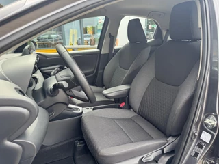 Toyota Yaris Toyota Yaris 1.5 Hybrid Active Navi/Apple/Android - camera - afbeelding nr 21