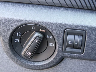 Volkswagen T-Cross Volkswagen T-Cross 1.0 TSI LIFE / 17 Inch / Navi / Adap.cruise / BOVAG garantie - afbeelding nr 41