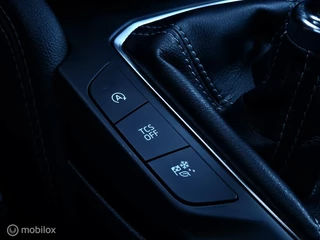 Ford Focus FORD FOCUS WAGON 1.5 ECOBLUE TITANIUM/KEYLESS/TREKHAAK/CAMERA/LED/CARPLAY - afbeelding nr 38