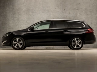 Peugeot 308 Automaat (PANORAMADAK, NAVIGATIE, LED KOPLAMPEN, CLIMATE, SPORTSTOELEN, GETINT GLAS, PARKEERSENSOREN, NIEUWE APK, NIEUWSTAAT) - afbeelding nr 2