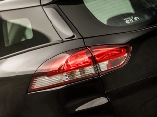 Renault Clio (NAVIGATIE, CRUISE, TREKHAAK, SPORTSTOELEN, LM VELGEN, BLUETOOTH, NIEUWE APK, NIEUWSTAAT) - afbeelding nr 23