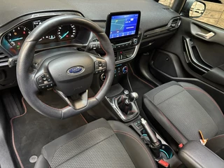 Ford Fiesta Ford Fiesta 1.0 EcoBoost ST-Line Pano Camera Clima Keyless Navi B&O LED 18