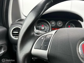 Fiat Punto Fiat Punto Evo 0.9 TwinAir Lounge - afbeelding nr 15