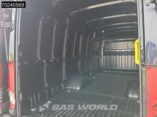 Iveco Daily Iveco Daily 35C18 3.0L 180PK Automaat Dubbellucht L3H2 ACC Navi Camera L4H2 16m3 Airco - afbeelding nr 7