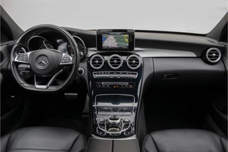 Mercedes-Benz C-Klasse Mercedes-Benz C-Klasse 180 AMG Aut9, Navi, Leder, Camera, PDC 2017 - afbeelding nr 6