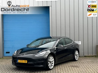 Tesla Model 3 - 123566693-0