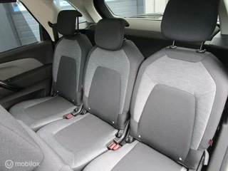Citroën C4 Picasso Citroen C4 Picasso 1.2 PureTech Feel UNIEK! 37dkm!! Vol opties! - afbeelding nr 16