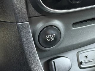 Renault Clio Renault Clio Estate 1.2 TCe Bose Automaat/Led/Navigatie/Cruise/Trekhaak/Camera/R-Link - afbeelding nr 9