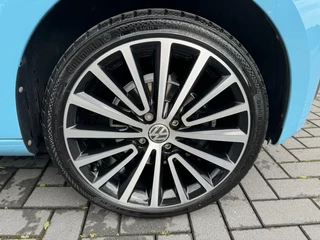 Volkswagen up! Volkswagen Up! 1.0 BMT high up! Pano Stoelverwarming Cruise - afbeelding nr 31