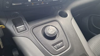 Toyota ProAce Toyota ProAce CITY Verso 1.2 Turbo Dynamic Automaat 5 Pers, Stoelverwarming, Trekhaak - afbeelding nr 9