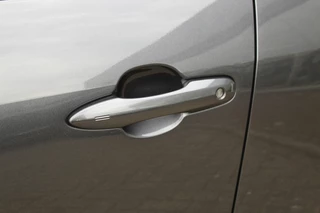 Toyota Yaris Cross Toyota Yaris Cross 1.5 Hybrid Dynamic | Navi | HUD | El. Achterklep | Keyless Entry - afbeelding nr 40