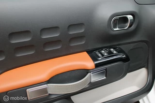 Citroën C3 Citroen C3 1.2 PureTech S&S Shine, Stoel verwarming, Pdc + camera, App connect, Cruise, Half leder, Donkerglas, Clima, Navi. - afbeelding nr 24