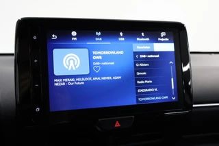 Toyota Yaris Toyota Yaris 1.5 Hybride 115 First Edition | PDC V+A - afbeelding nr 21