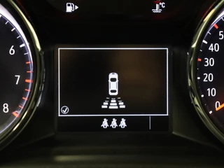 Opel Astra Opel Astra Sports Tourer 1.2 Business Edition [NAVIGATIE, TREKHAAK, PARKEERSENSOR, BLUETOOTH, AIRCO, NIEUWSTAAT] - afbeelding nr 15