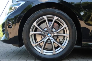 BMW 3 Serie BMW 3 Serie 330E Navi, Clima, Apple Carplay/ Android Auto, etc. - afbeelding nr 7