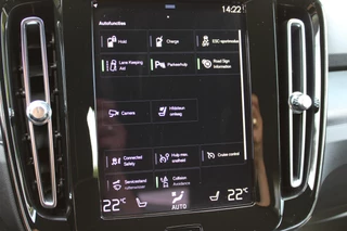 Volvo XC40 Volvo XC40 1.5 T4 Plug-in hybrid Plus Dark | Trekhaak | H/K | Pilot | Full - afbeelding nr 24